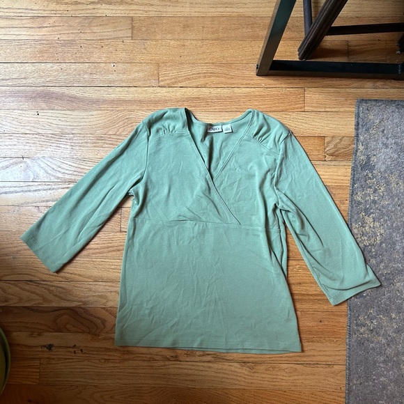 VNeck green vintage 3/4 sleeve - Picture 1 of 2